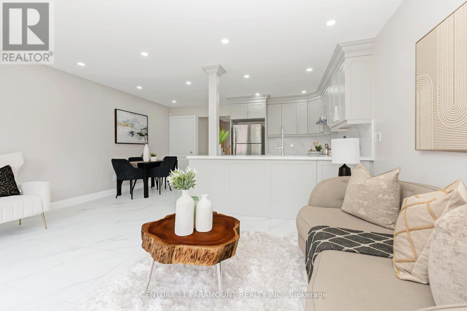 641 Macbeth Heights, Mississauga, Ontario  L5W 1E5 - Photo 21 - W13492962
