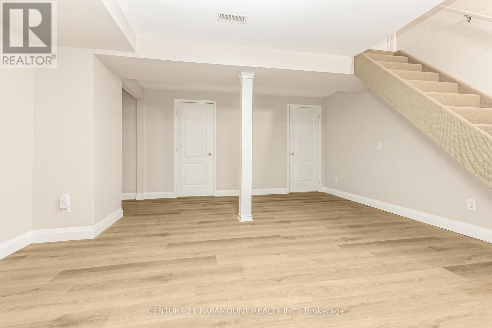 641 Macbeth Heights, Mississauga, Ontario  L5W 1E5 - Photo 37 - W13492962