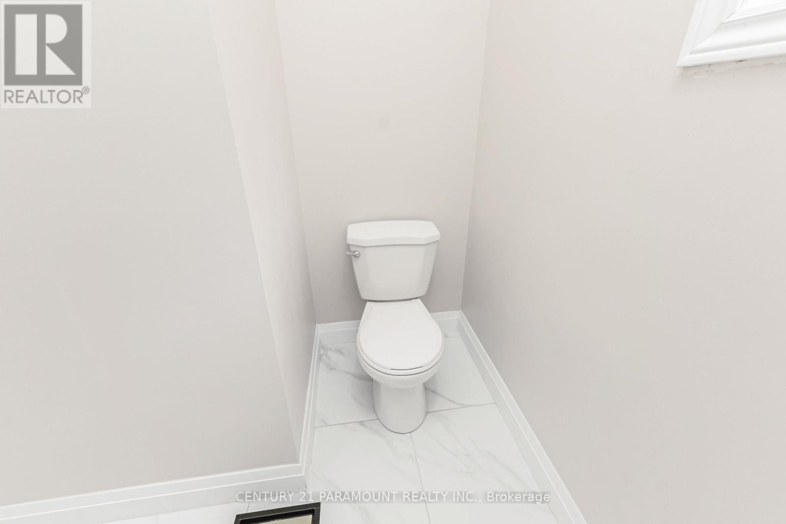 641 Macbeth Heights, Mississauga, Ontario  L5W 1E5 - Photo 45 - W13492962