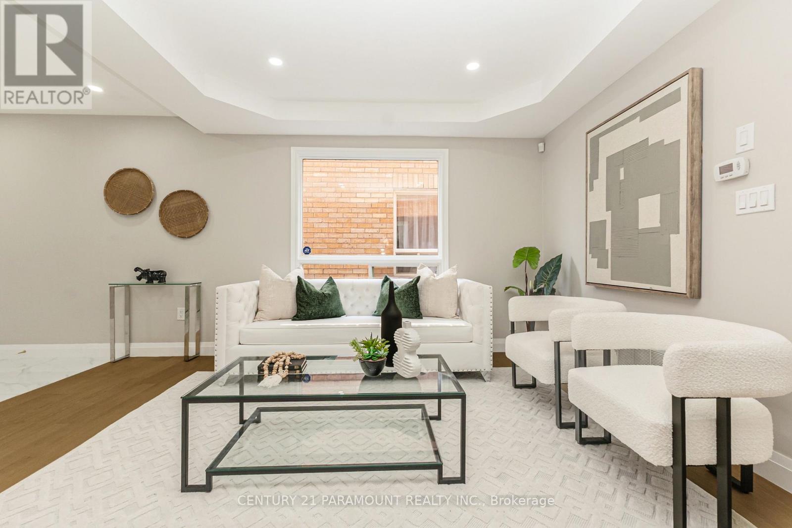 641 Macbeth Heights, Mississauga, Ontario  L5W 1E5 - Photo 7 - W13492962