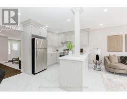 641 MACBETH HEIGHTS, Mississauga, Ontario