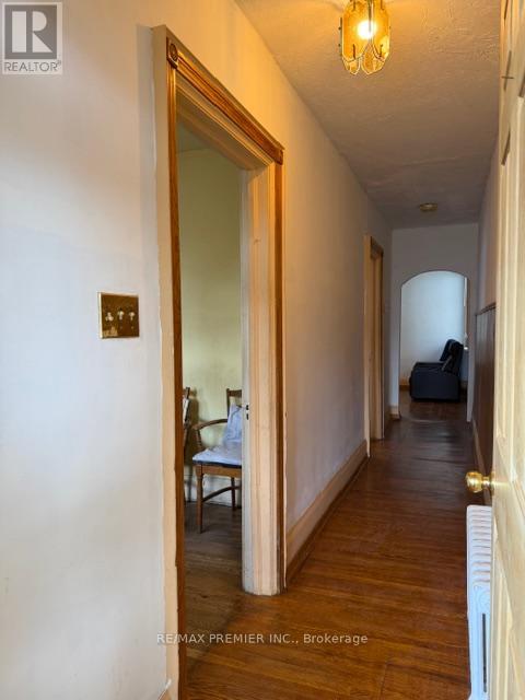 66 Lambton Avenue, Toronto, Ontario  M6N 2S1 - Photo 3 - W13493152