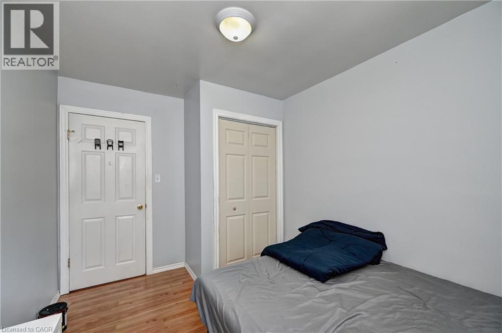 525 Fallingbrook Drive, Waterloo, Ontario  N2L 4N2 - Photo 20 - 40836577