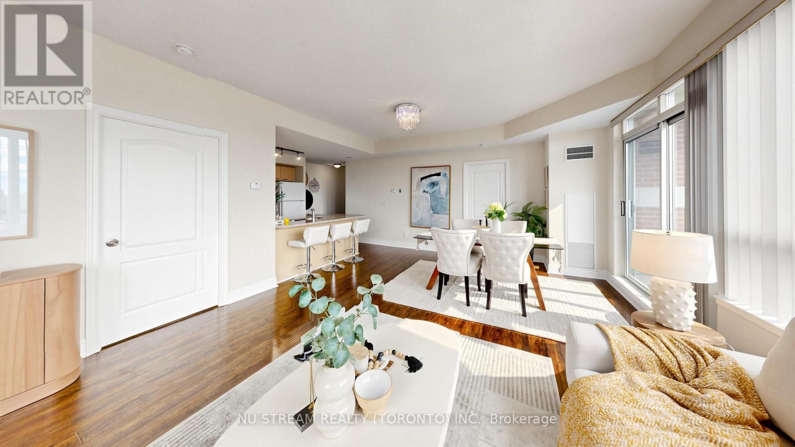 1020 - 62 Suncrest Boulevard, Markham, Ontario  L3T 7Y6 - Photo 6 - N13484316