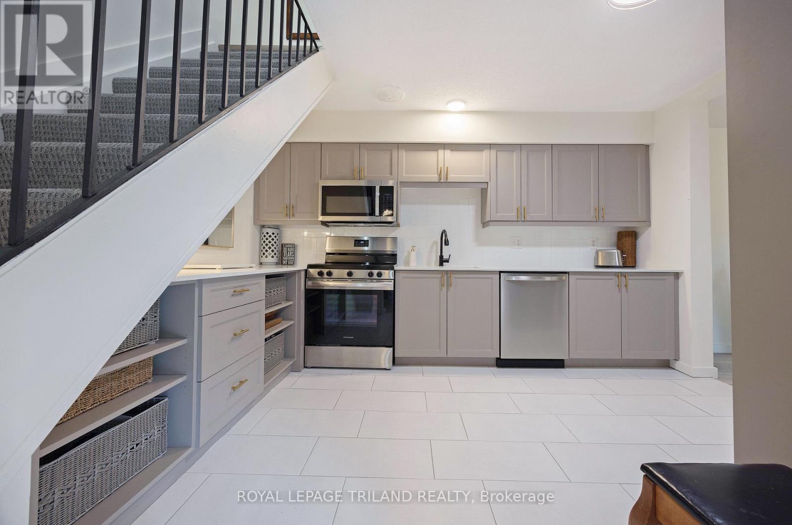 22 - 760 Berkshire Drive, London South, Ontario  N6J 4A5 - Photo 11 - X13493260