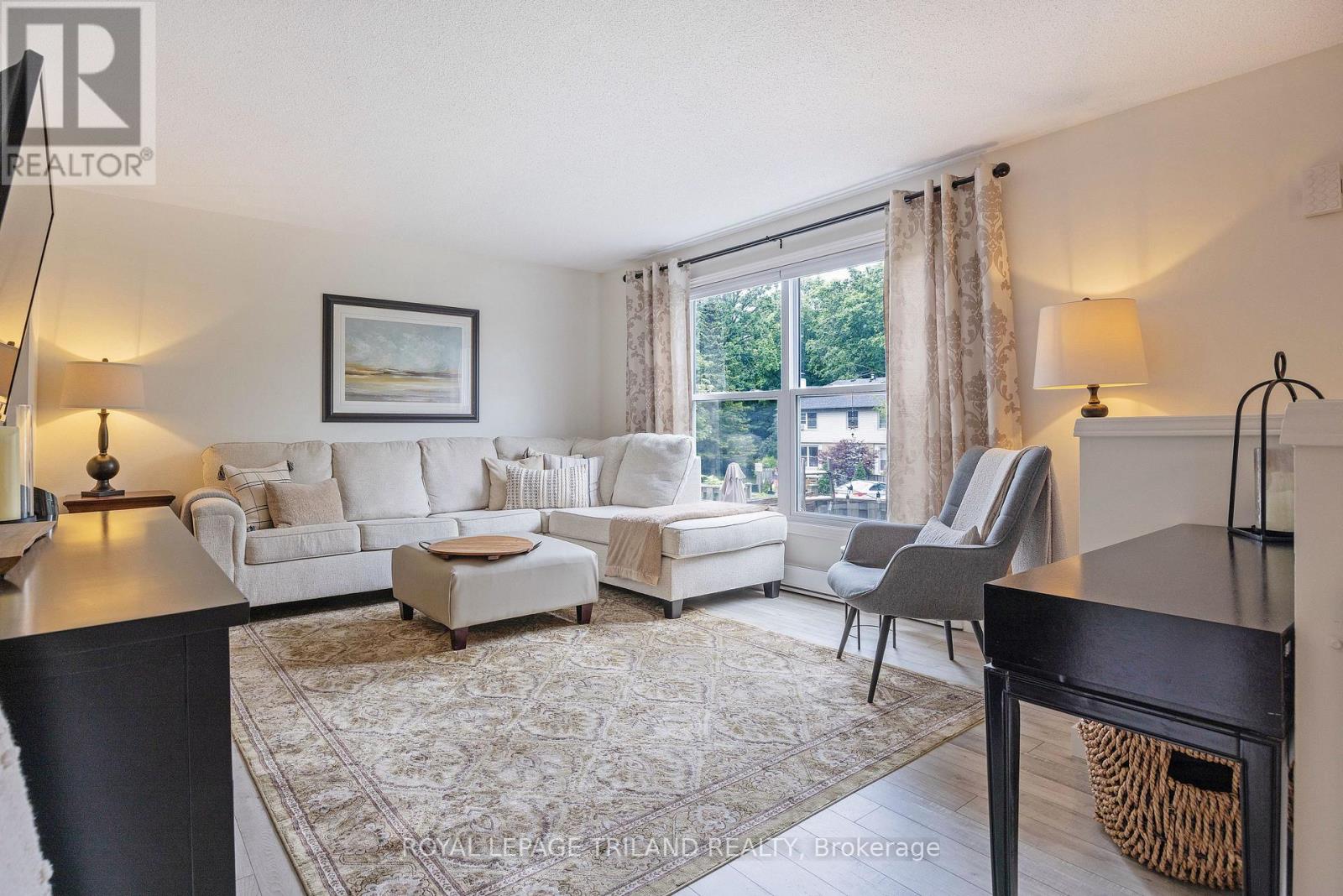 22 - 760 Berkshire Drive, London South, Ontario  N6J 4A5 - Photo 5 - X13493260