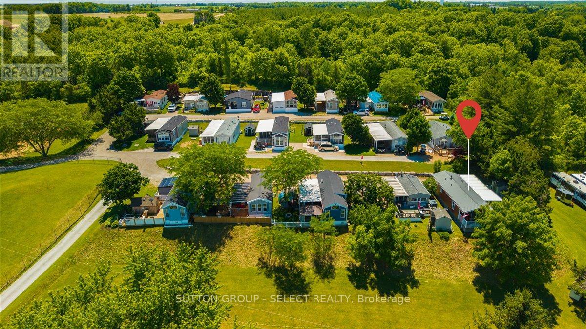 400 - 8685 Rock Glen Road, Lambton Shores, Ontario  N0M 1B0 - Photo 2 - X13493338