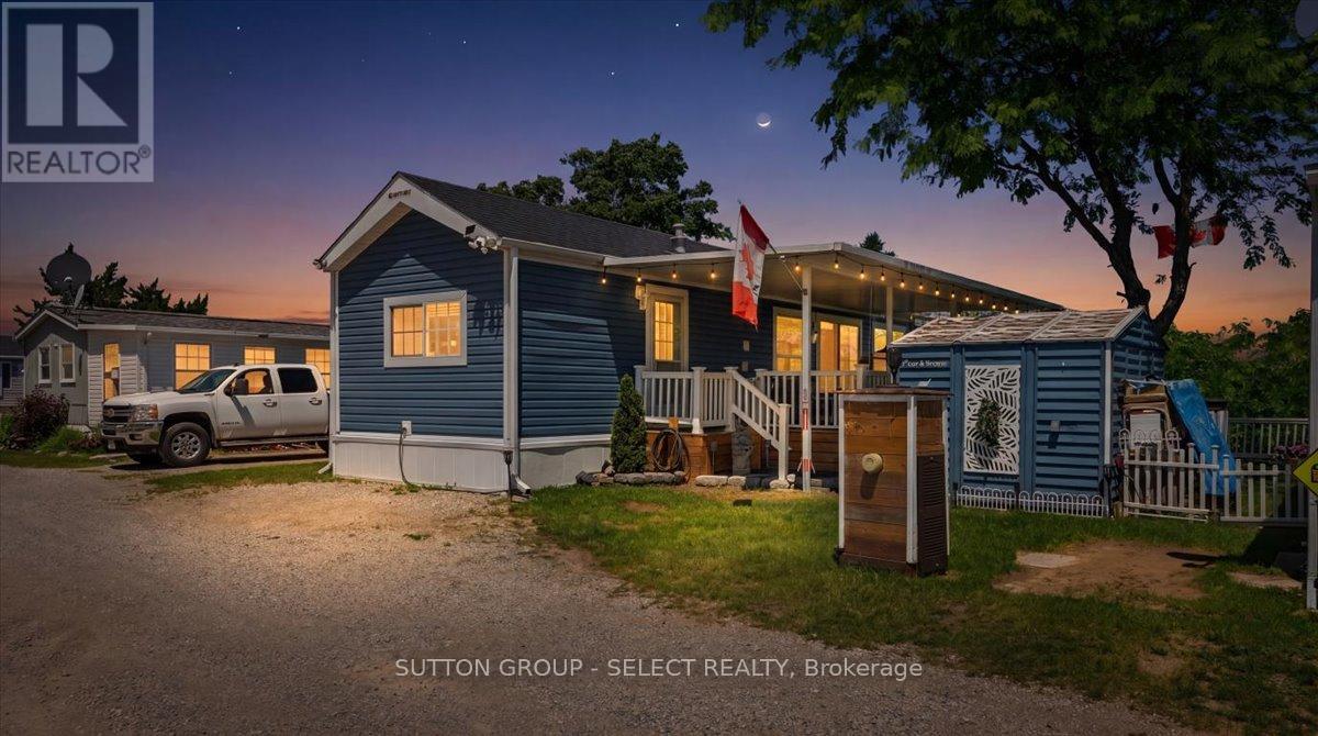 402 - 8685 ROCK GLEN ROAD, Lambton Shores, Ontario
