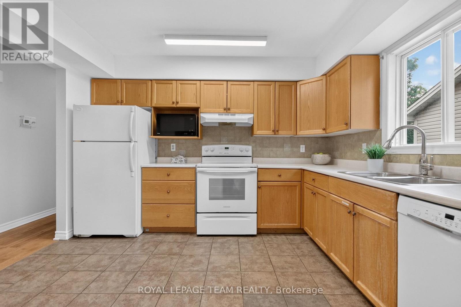 148 Charlotte Street, Merrickville-Wolford, Ontario  K0G 1N0 - Photo 11 - X13493354