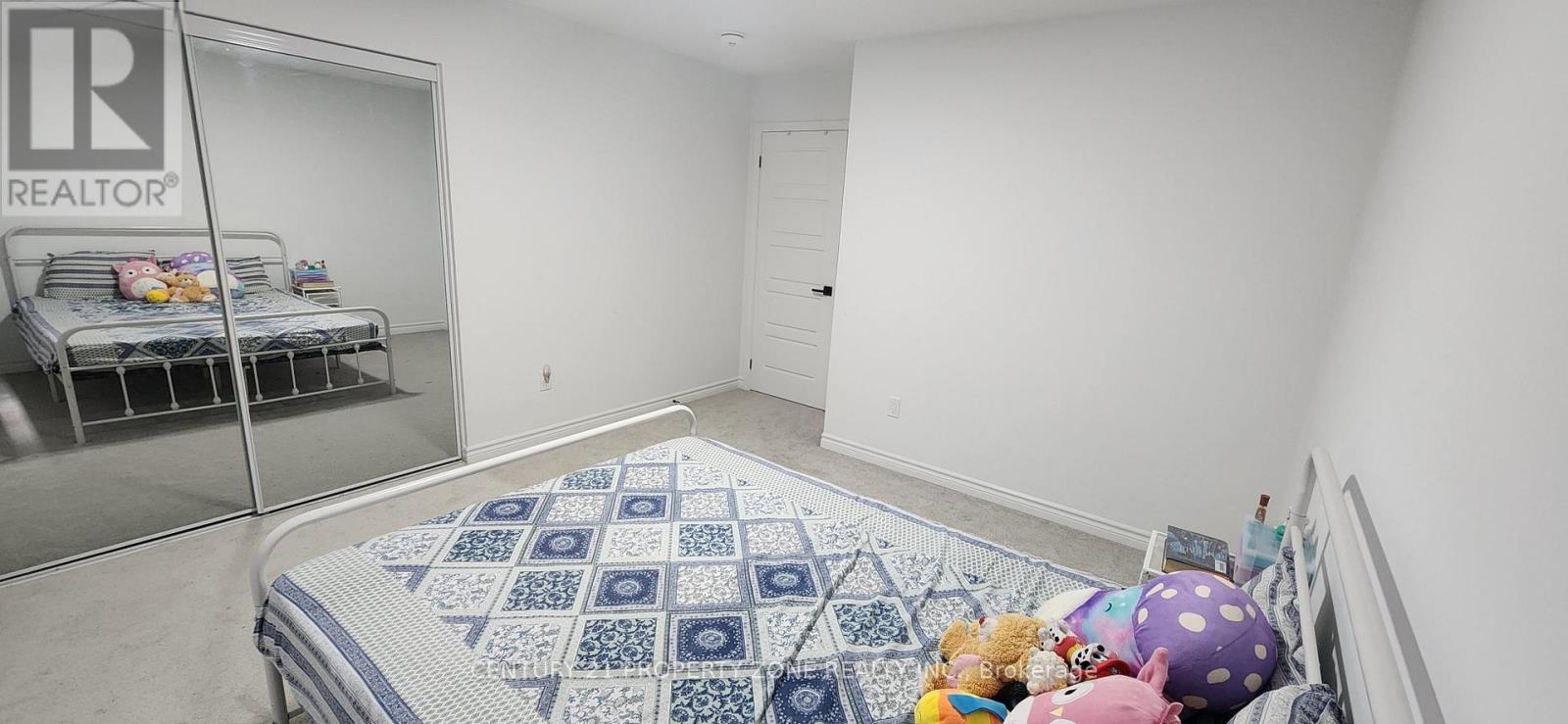 30 Histand Trail, Kitchener, Ontario  N2R 0S2 - Photo 27 - X13492808