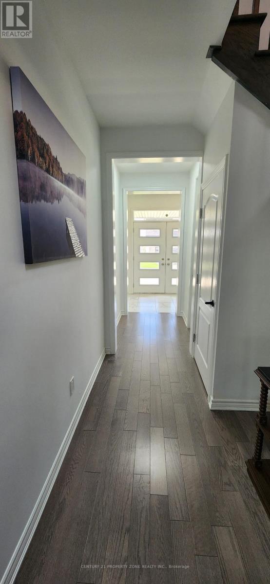 30 Histand Trail, Kitchener, Ontario  N2R 0S2 - Photo 5 - X13492808