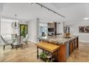 1152 Sunset Drive Unit# 1702, Kelowna, BC V1Y 9R7
