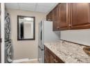 1152 Sunset Drive Unit# 1702, Kelowna, BC V1Y 9R7