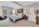 1152 Sunset Drive Unit# 1702, Kelowna, BC V1Y 9R7