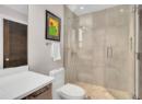 1152 Sunset Drive Unit# 1702, Kelowna, BC V1Y 9R7