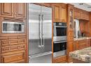 1152 Sunset Drive Unit# 1702, Kelowna, BC V1Y 9R7