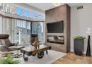 1152 Sunset Drive Unit# 1702, Kelowna, BC V1Y 9R7