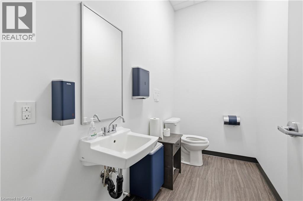 4903 Thomas Alton Boulevard Unit# 101, Burlington, Ontario  L7M 0H3 - Photo 12 - 40842739