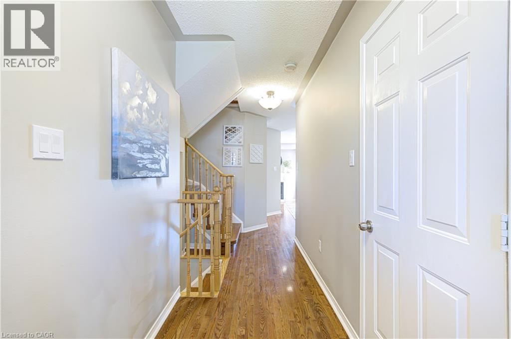 5548 Linwell Place, Mississauga, Ontario  L5M 6L7 - Photo 5 - 40842513