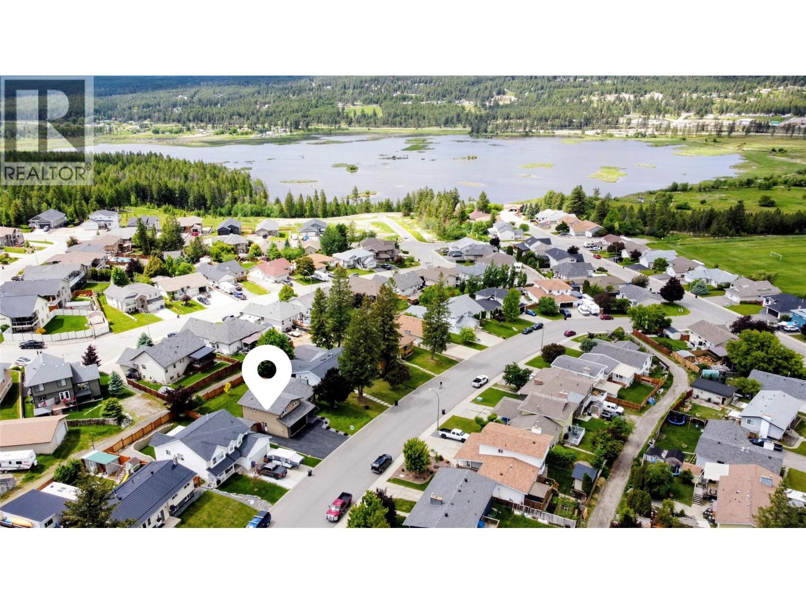 201 Birch Drive, Cranbrook, British Columbia  V1C 5X9 - Photo 3 - 10392131