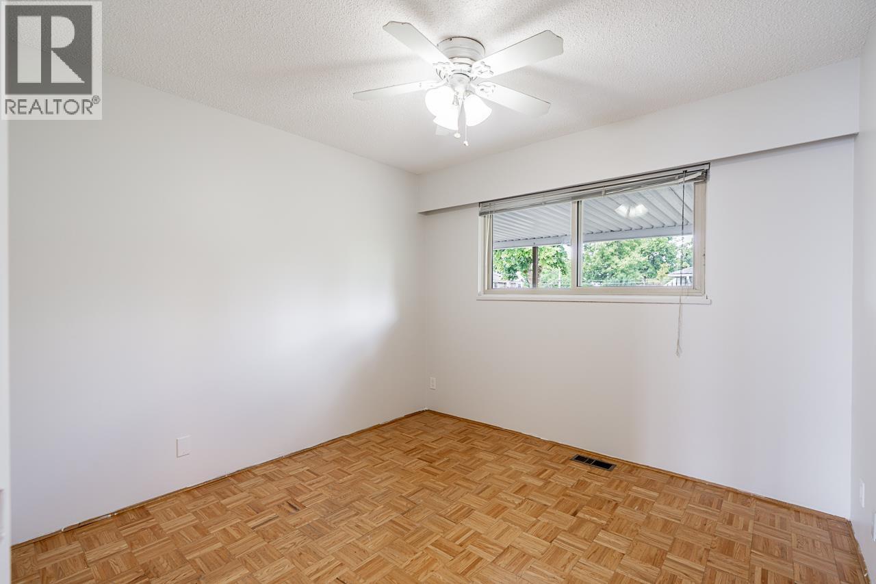 5089 Inman Avenue, Burnaby, British Columbia  V5G 2Y7 - Photo 15 - R3140245