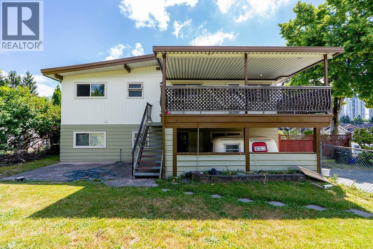 5089 Inman Avenue, Burnaby, British Columbia  V5G 2Y7 - Photo 3 - R3140245