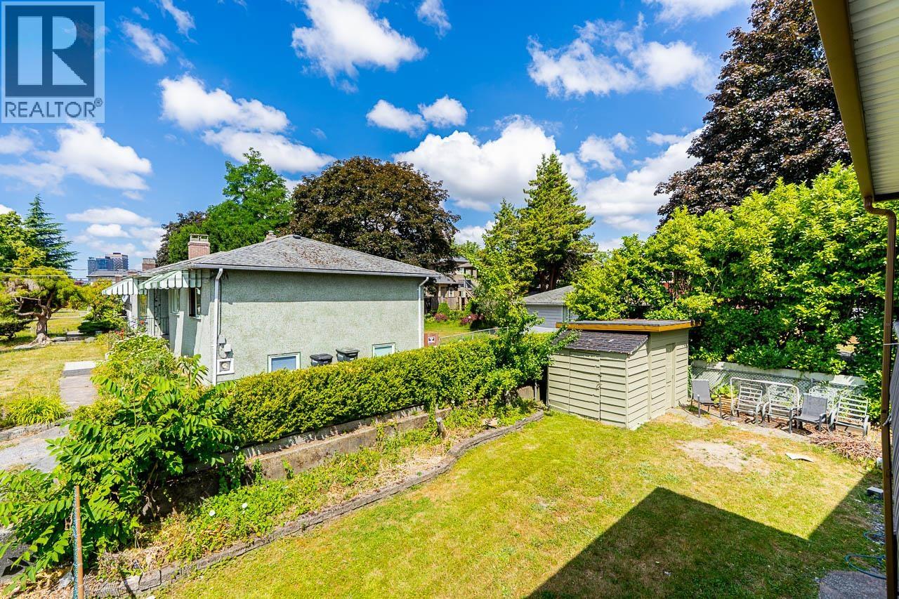 5089 Inman Avenue, Burnaby, British Columbia  V5G 2Y7 - Photo 8 - R3140245