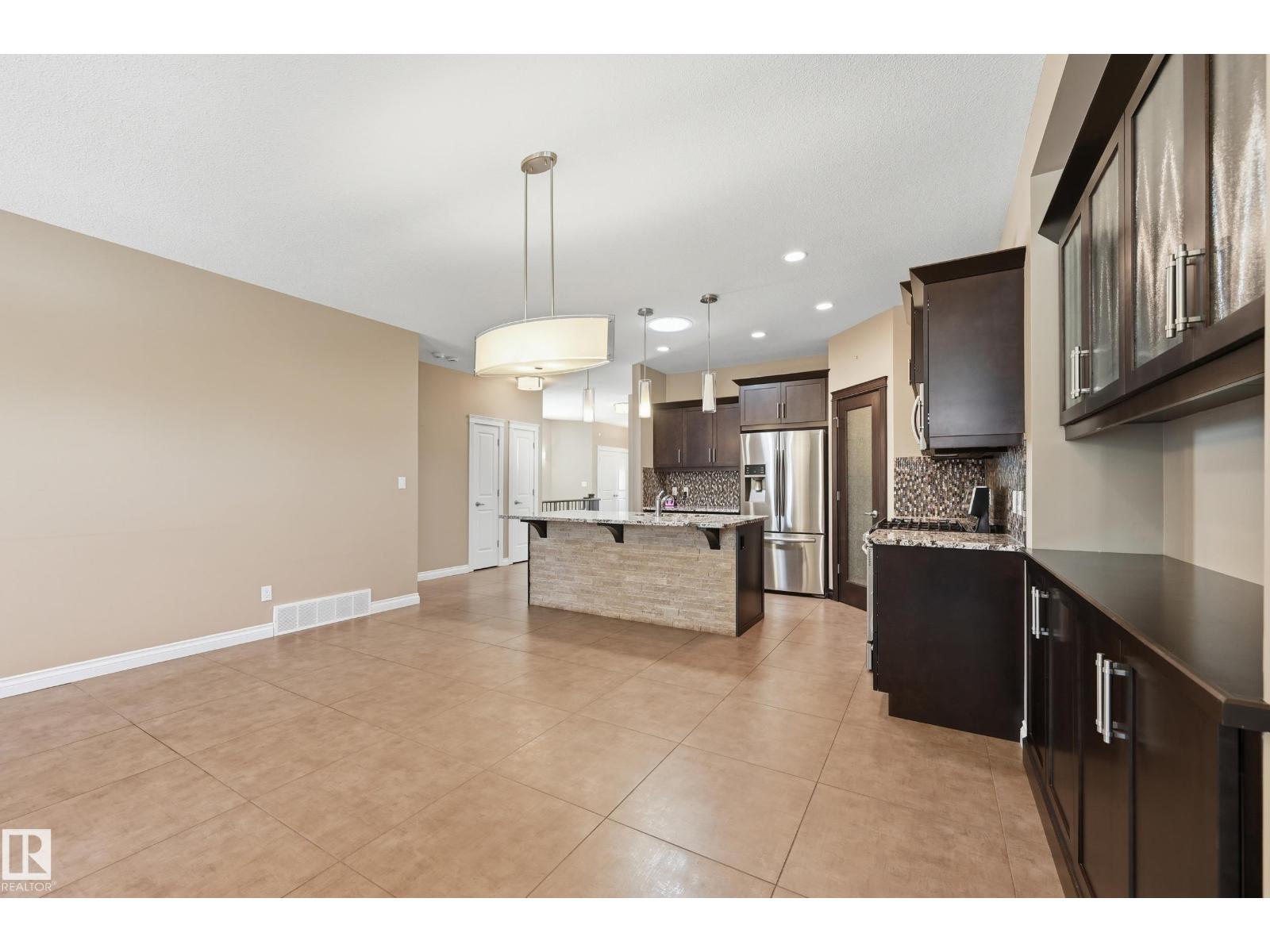 629 Ortona Wy NW, Edmonton, Alberta  T5E 6S9 - Photo 8 - E4495808