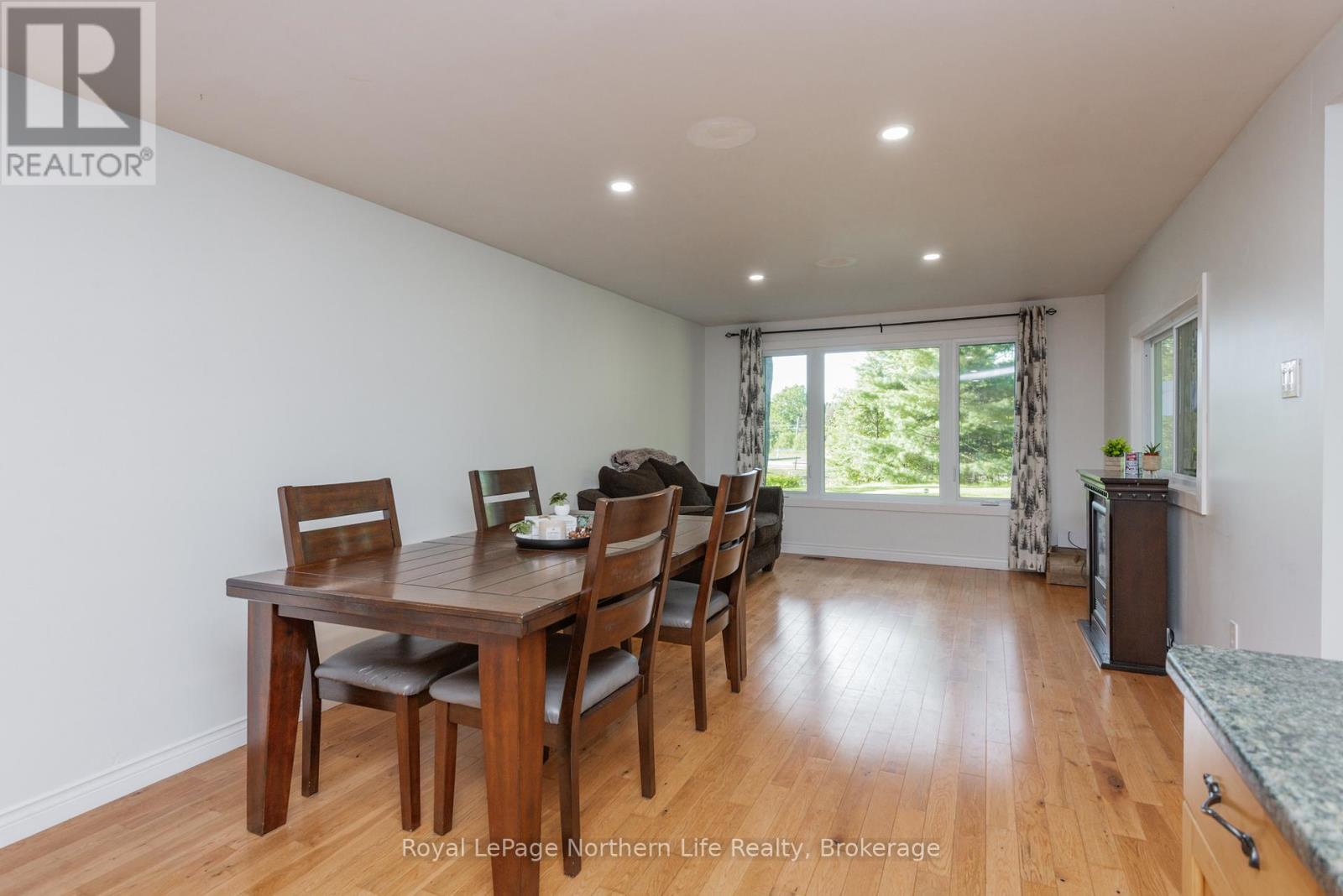 1601 Memorial Park Drive, Chisholm, Ontario  P0H 1Z0 - Photo 31 - X13493326