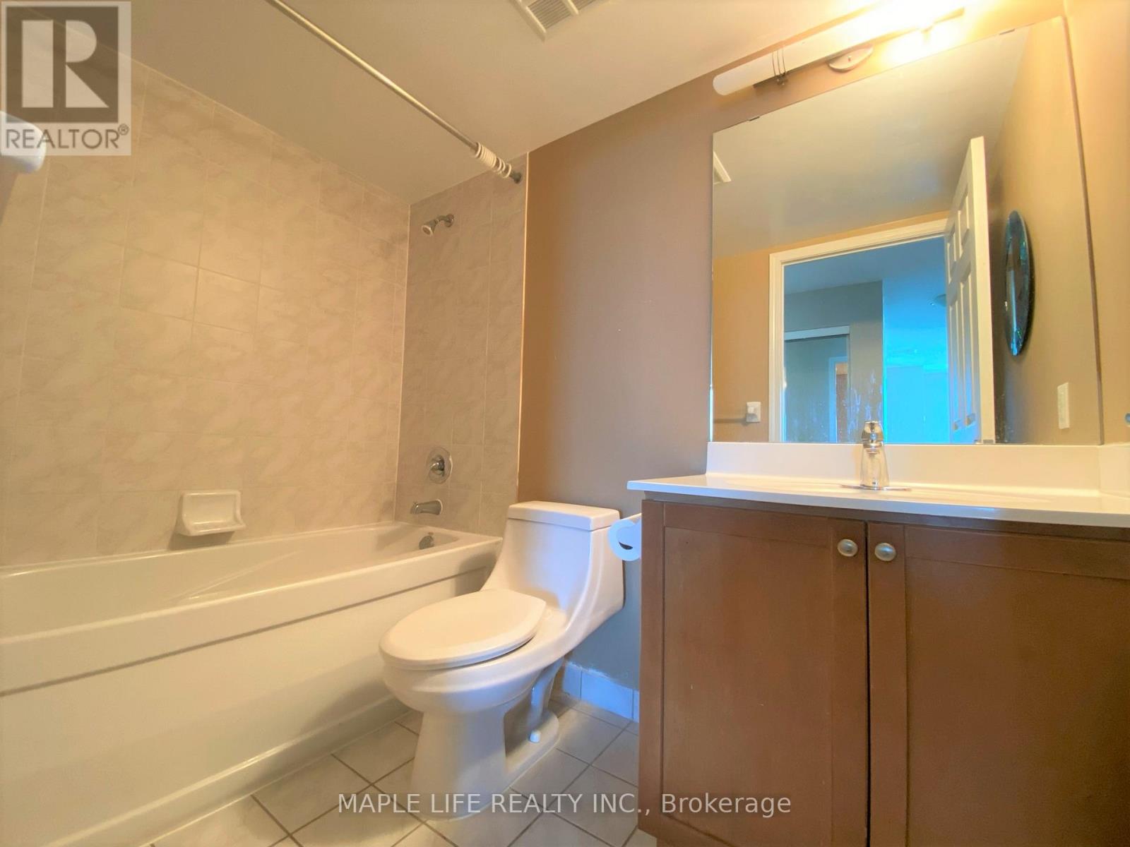 2412 - 83 Borough Drive, Toronto, Ontario  M1P 5E4 - Photo 11 - E13493270