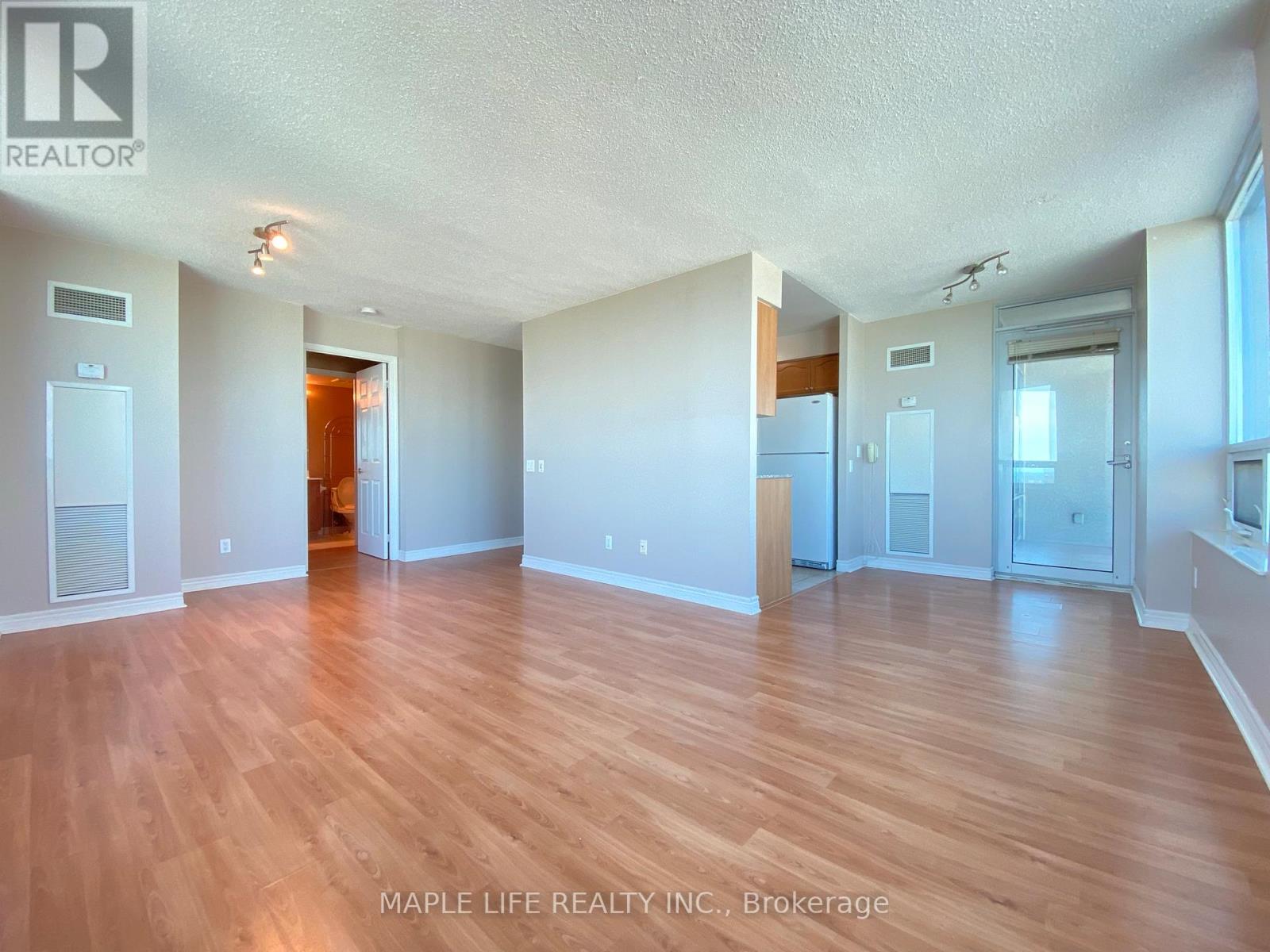 2412 - 83 Borough Drive, Toronto, Ontario  M1P 5E4 - Photo 14 - E13493270