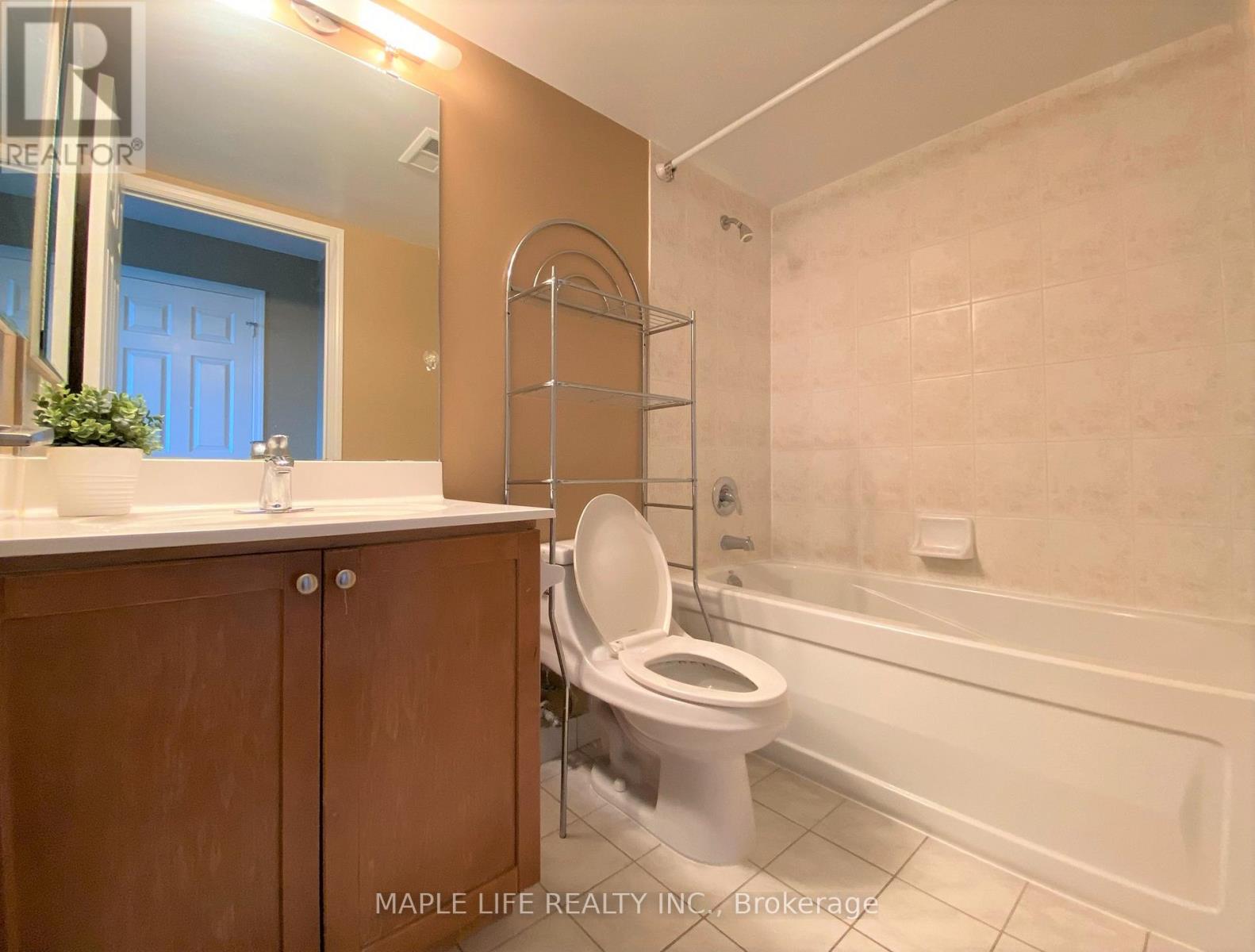 2412 - 83 Borough Drive, Toronto, Ontario  M1P 5E4 - Photo 16 - E13493270
