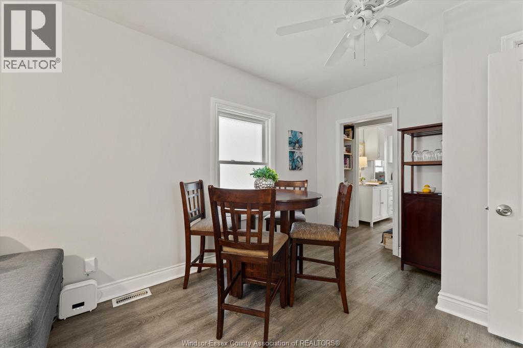 965 Bridge, Windsor, Ontario  N9B 2M9 - Photo 10 - 26015324