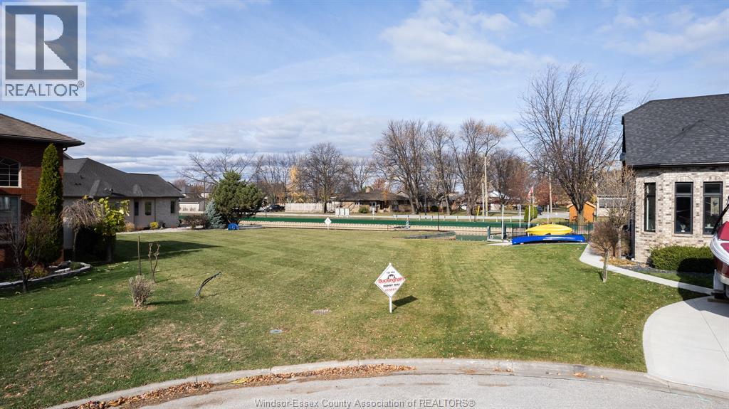 256 MOCERI CRESCENT, Lakeshore, Ontario