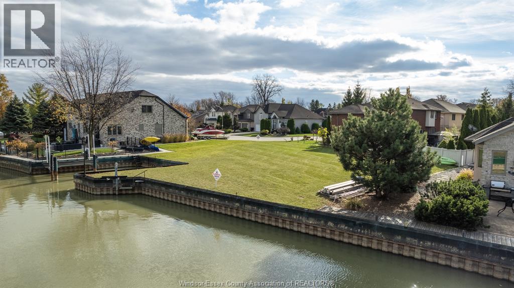 256 Moceri Crescent, Lakeshore, Ontario  N8N 5A9 - Photo 14 - 26015322