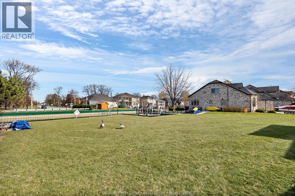 256 Moceri Crescent, Lakeshore, Ontario  N8N 5A9 - Photo 19 - 26015322
