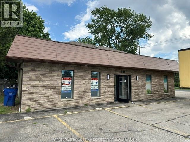 585 ST. CLAIR STREET, Chatham, Ontario