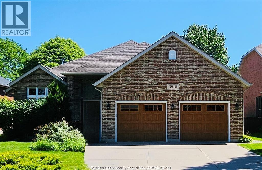 3918 Northway Avenue, Windsor, Ontario  N9G 2P9 - Photo 2 - 26015328