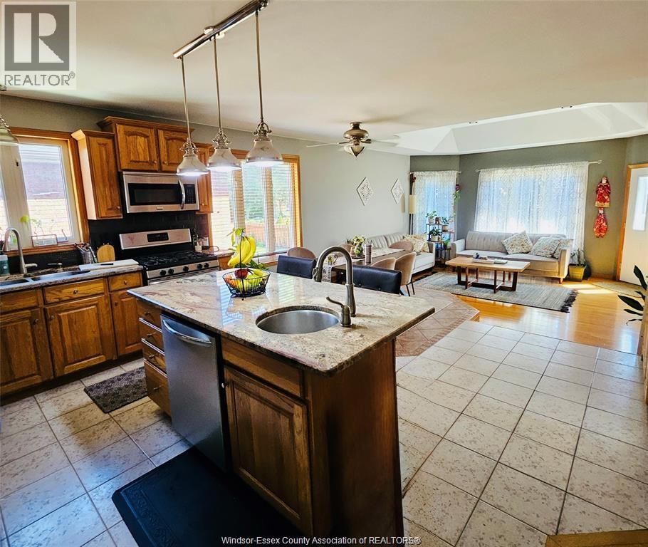 3918 Northway Avenue, Windsor, Ontario  N9G 2P9 - Photo 12 - 26015328