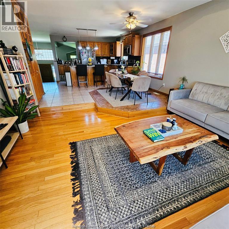 3918 Northway Avenue, Windsor, Ontario  N9G 2P9 - Photo 11 - 26015328