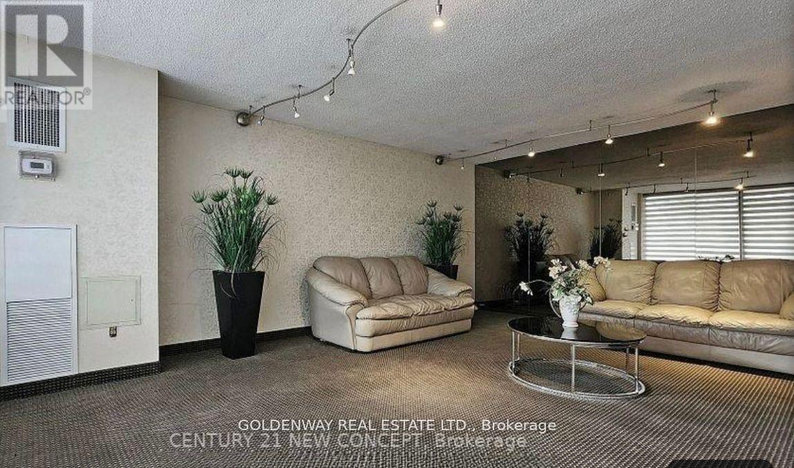 202 - 7451 Yonge Street, Markham (Thornhill), Ontario  L3T 2B4 - Photo 5 - N13493346
