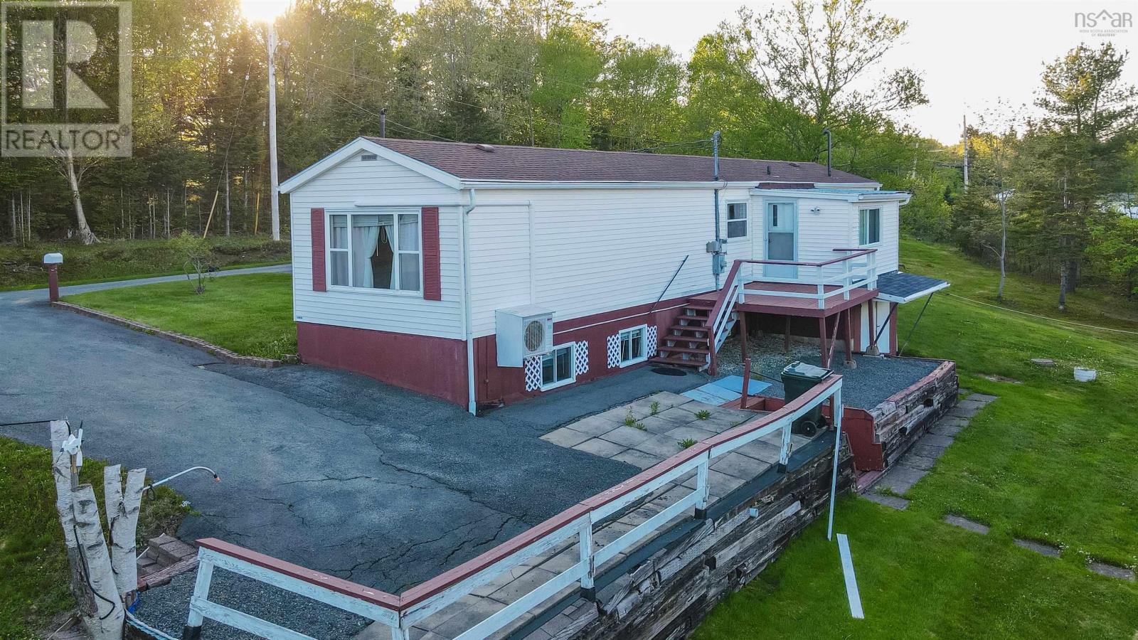 209 South Uniacke Road, Mount Uniacke, Nova Scotia  B0N 1Z0 - Photo 6 - 202612629