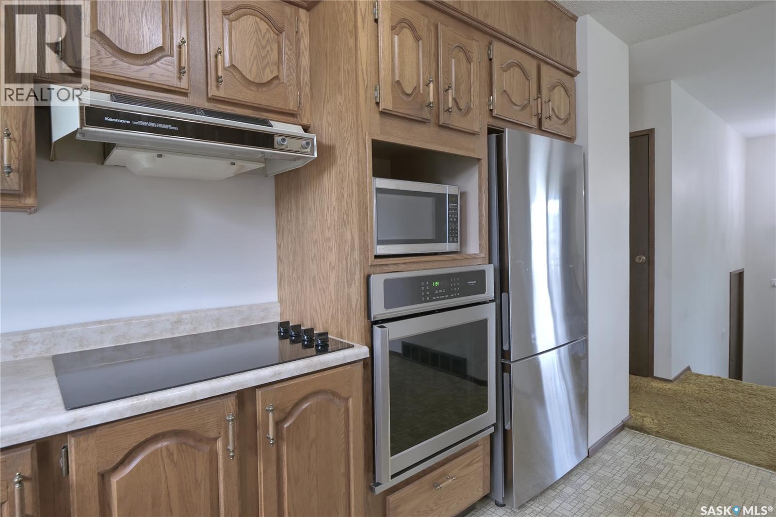 951 Grandview Street W, Moose Jaw, Saskatchewan  S6H 5M1 - Photo 10 - SK040765