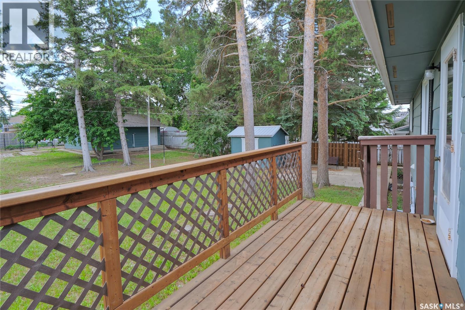 951 Grandview Street W, Moose Jaw, Saskatchewan  S6H 5M1 - Photo 28 - SK040765