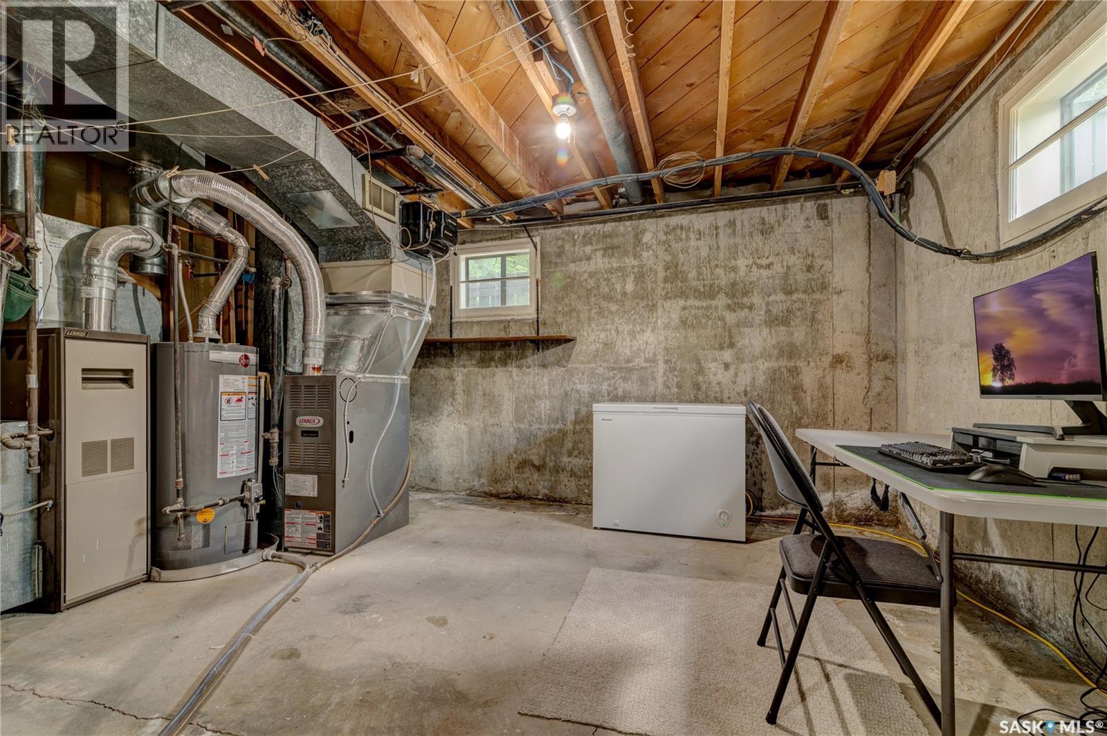2552 Elliott Street E, Regina, Saskatchewan  S4N 3H5 - Photo 26 - SK040648