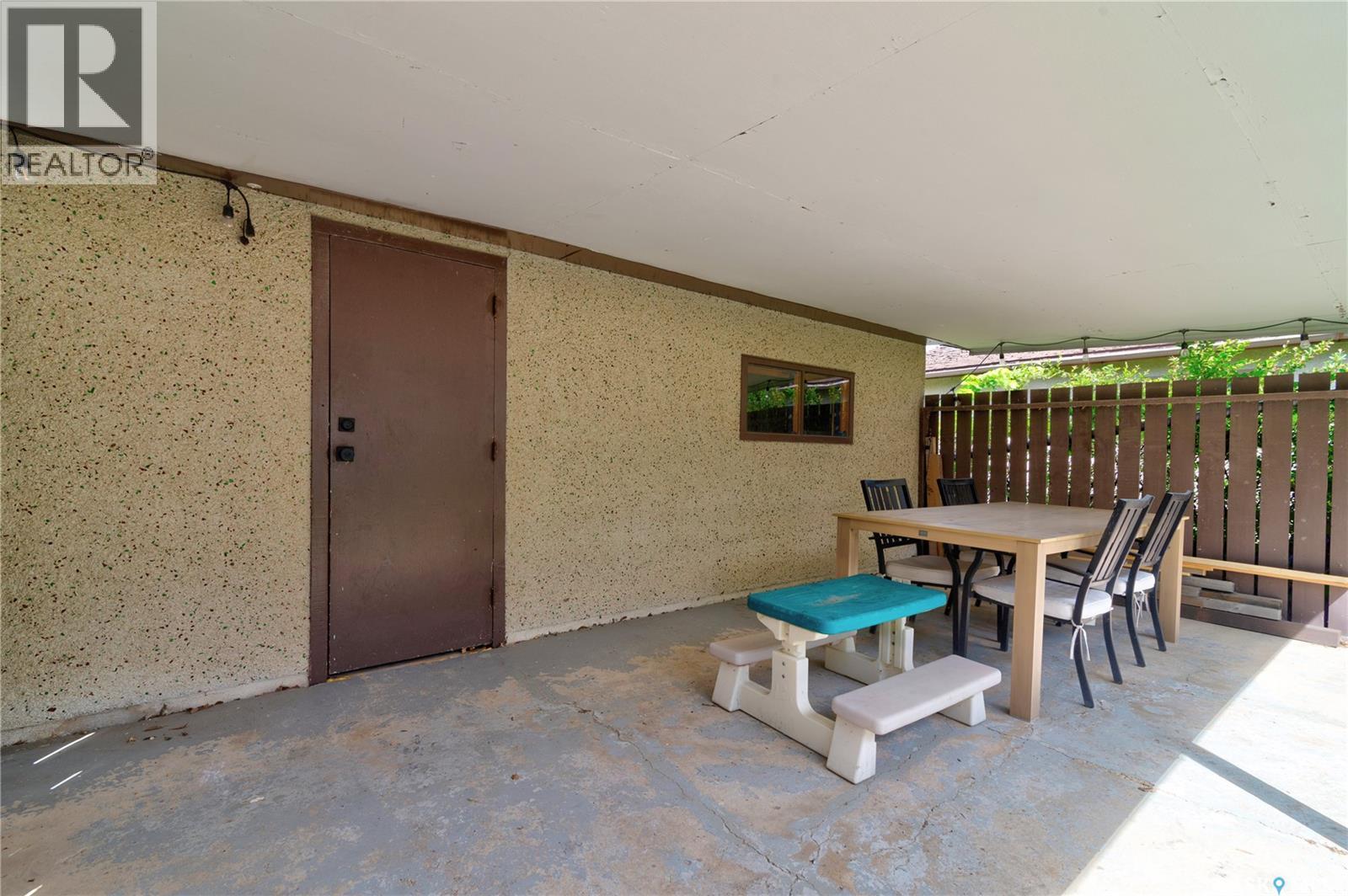 2552 Elliott Street E, Regina, Saskatchewan  S4N 3H5 - Photo 31 - SK040648