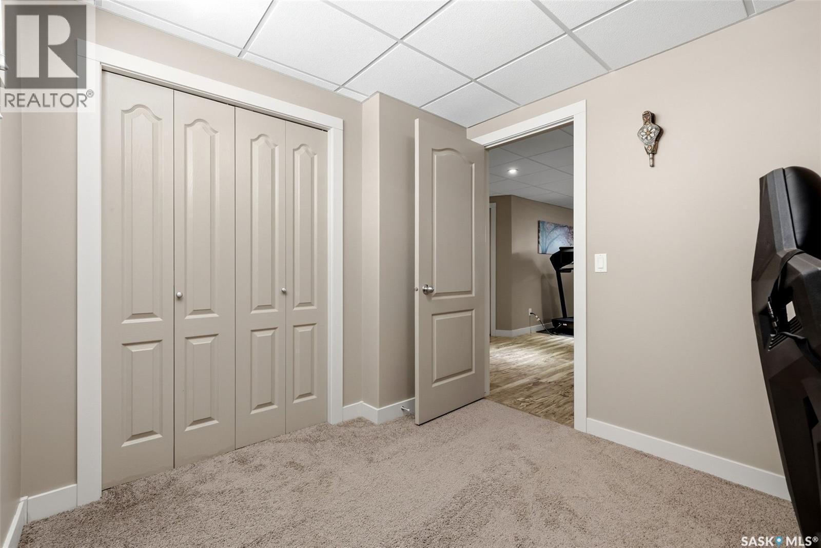 8025 Wascana Gardens Crescent, Regina, Saskatchewan  S4V 1G8 - Photo 38 - SK040560