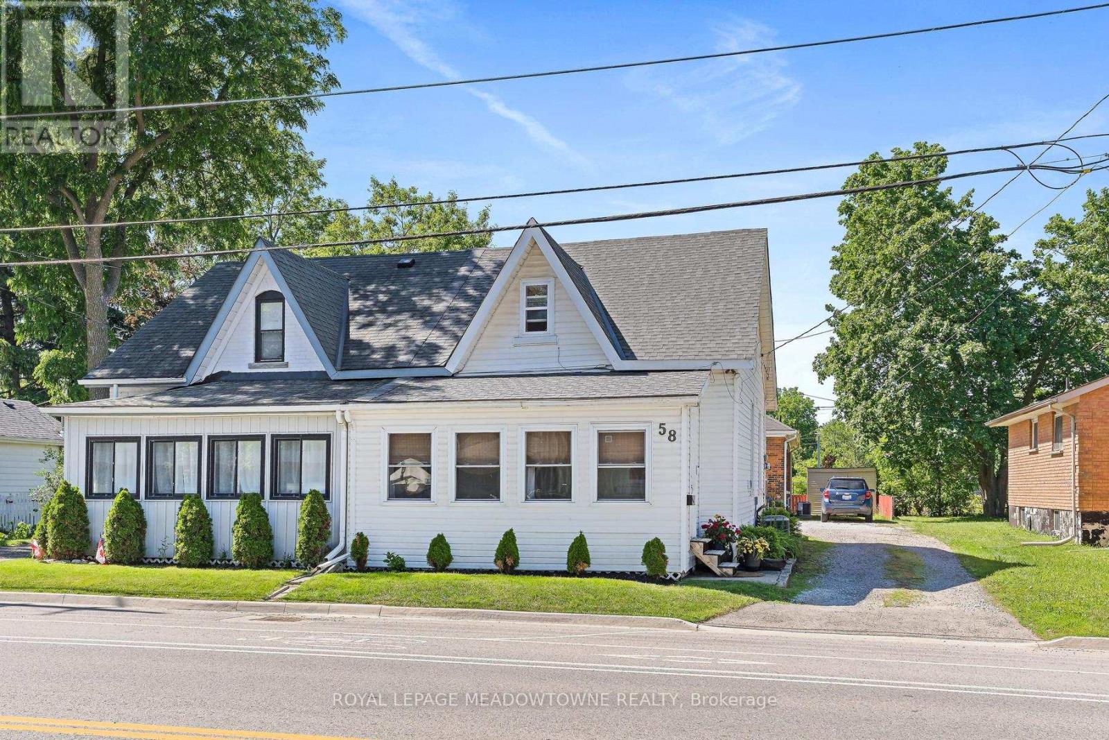58 YOUNG STREET, Halton Hills, Ontario