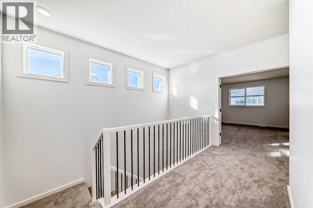 48 Creekside Path Sw, Calgary, Alberta  T2X 5W1 - Photo 23 - A2323546