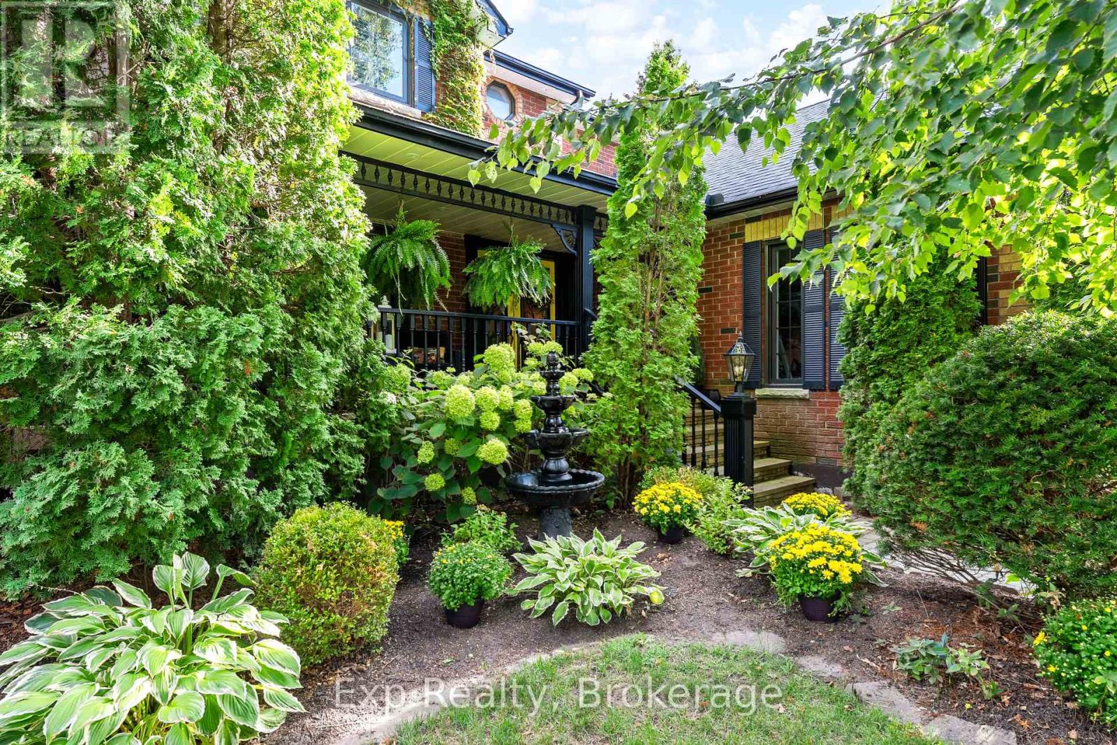 233 HUYCKE STREET, Cobourg, Ontario